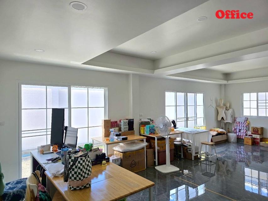 ให้เช่าโกดังพร้อมสำนักงานพร้อมห้องพัก / พื้นที่ใช้สอย 405 ตารางเมตร / Office 2 ชั้น / ทำเล ถนนกาญจนาภิเษก ติดกับสมาคมปักใต้ 6