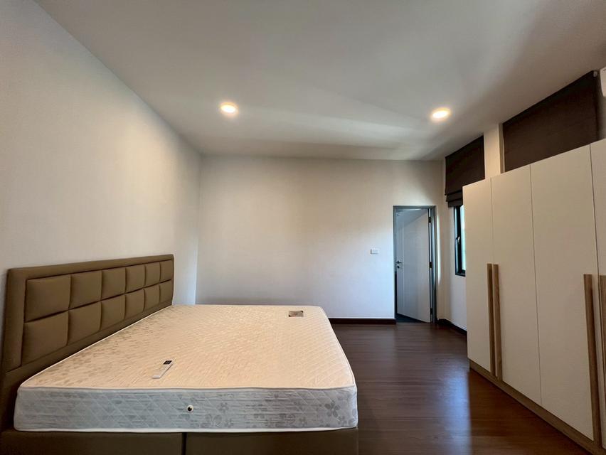 The City Bangna Km.7 for rent 8