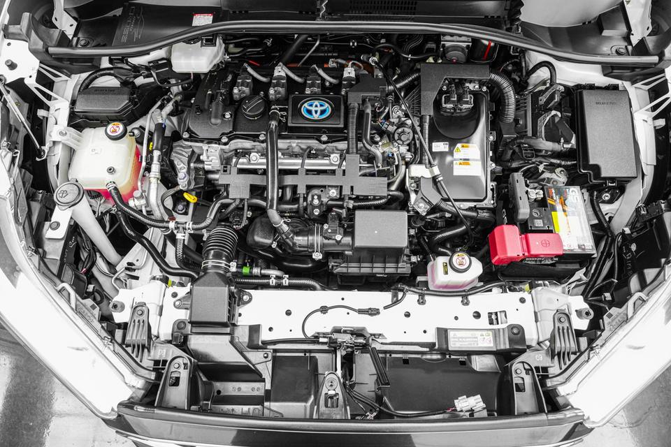 2020 Toyota Corolla Cross 1.8 Hybrid Premium Safety SUV สีขาว เลขไมล์ 94381 กม. 20