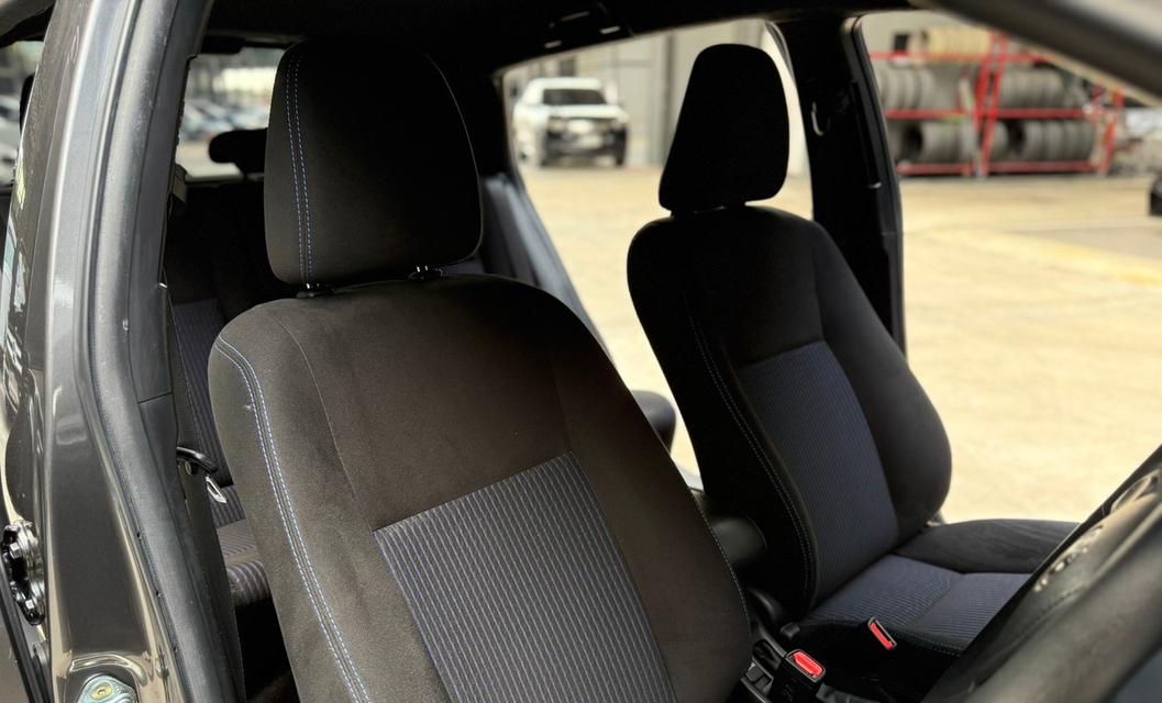 Toyota Yaris 1.2 E ปี 2018 ไมล์ 50,000 กม. โทร.092-2639576 เอ๋  18