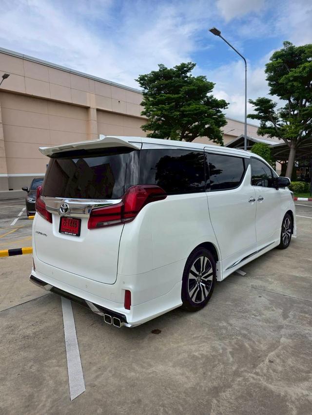 Toyota ALPHARD 2.5SC PACKAGE สีขาว ปี 2022 ไมล์ 62,000 กม.  5