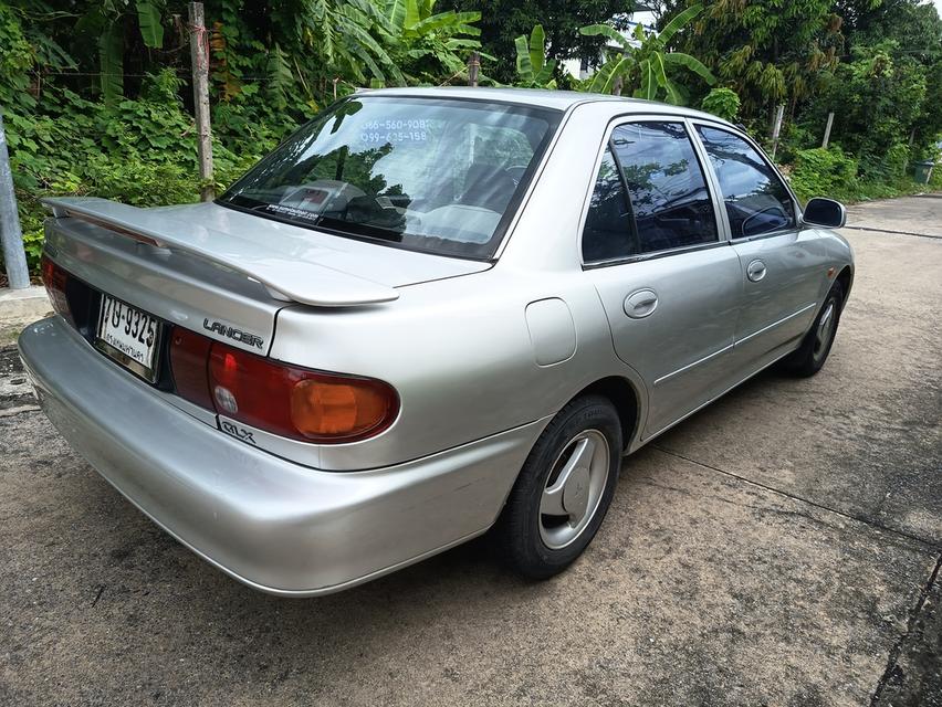 Mitsubishi lancer  5