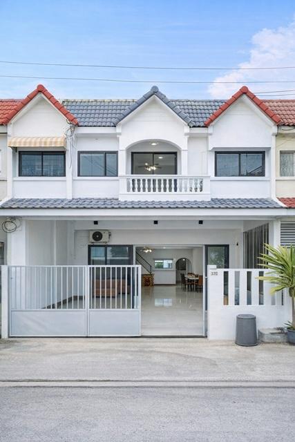 ให้เช่า ทาวน์เฮาส์ 2 ชั้น 2 นอน MRTศรีนุช 1.22กม. อ่อนนุช66-74 -พัฒนาการ 2 น้ำ ใกล้ตลาดอ่อนนุช 900 ม. เฟอร์นิเจอร์ครบ ใก 1