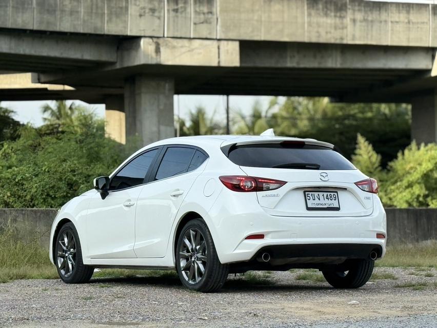 Mazda 3 2.0 S Sport ปี 17จด 18