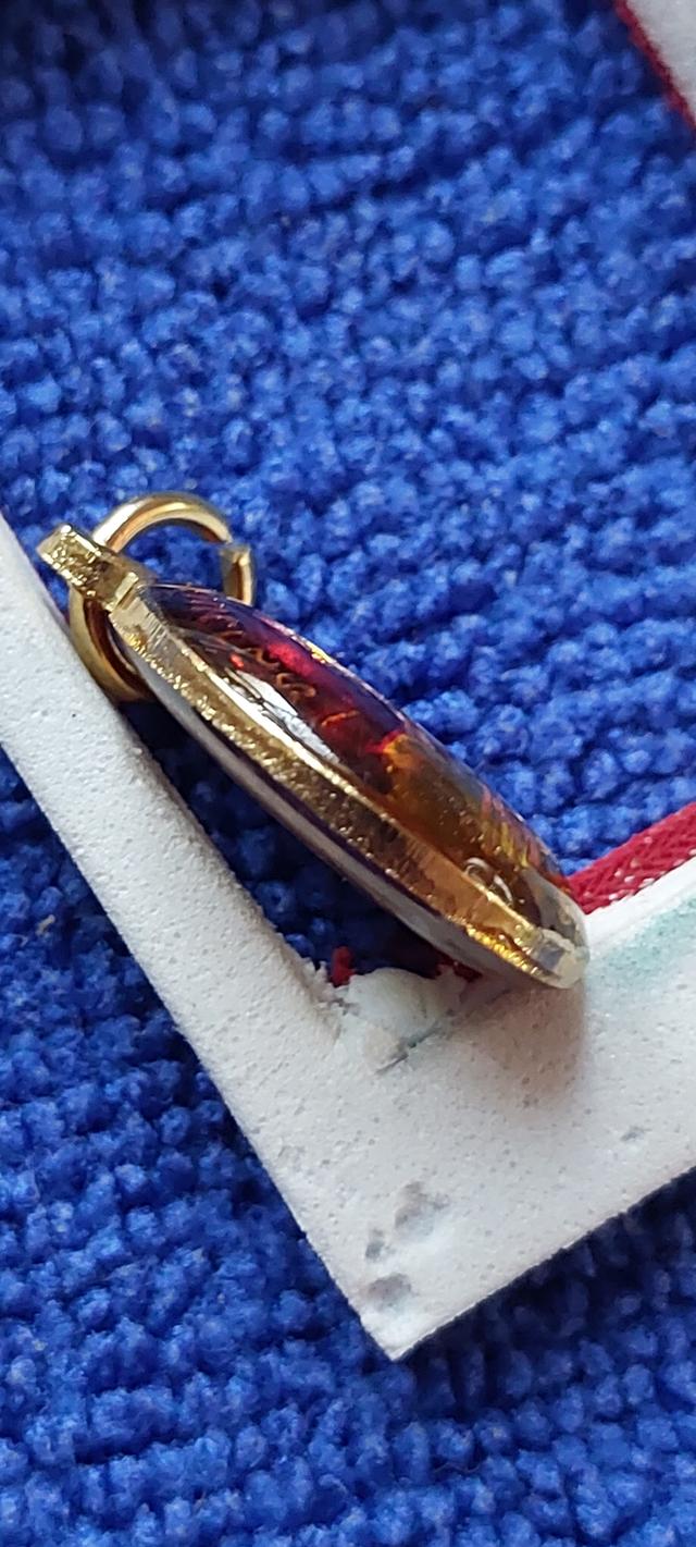 เหรียญเม็ดแตงลงยาสีแดงหลวงพ่อทวดปี2522 รูปที่ 5