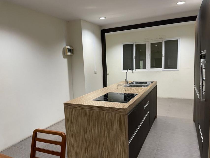 ให้เช่า ทาวน์โฮม 3 ชั้น โกลเด้น โฮม พาร์ควิลล์ ช่องนนทรี - สาทร ไลน์ไอดี ✅ @ibx7531n 4