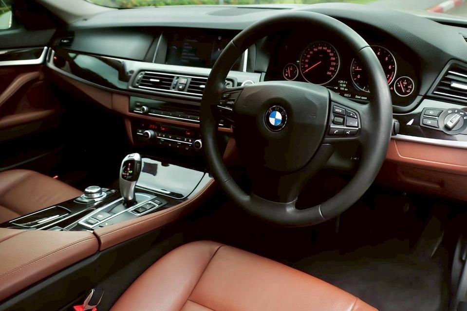 รหัสรถ PR5875 Bmw F10 520i LCI Twin Turbo ปี 2013 10