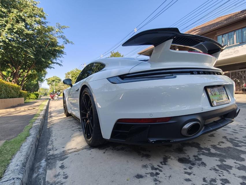 Purche 911 carrera4 GTS 7