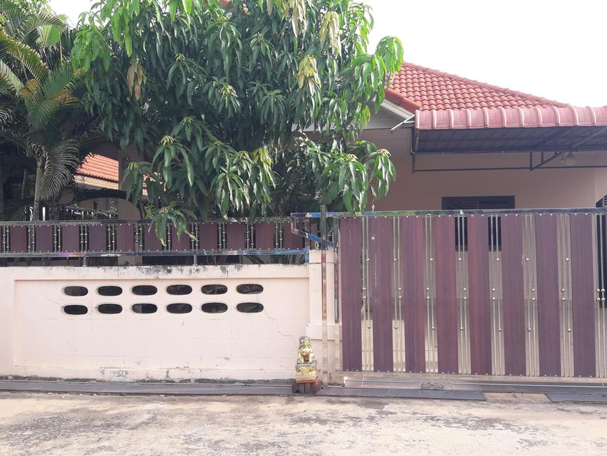 บ้านเดี่ยว หมู่บ้านเพชรรัตน์ 1
