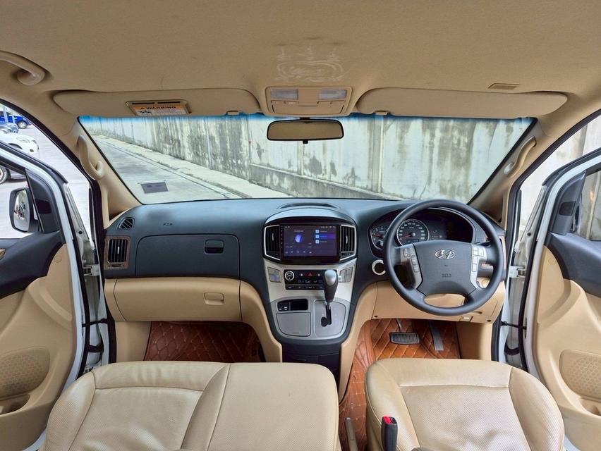 รหัสรถ TBM2929 🎖️2022 Hyundai H-1 Elite NS (11ที่นั่ง)🎖️ 14