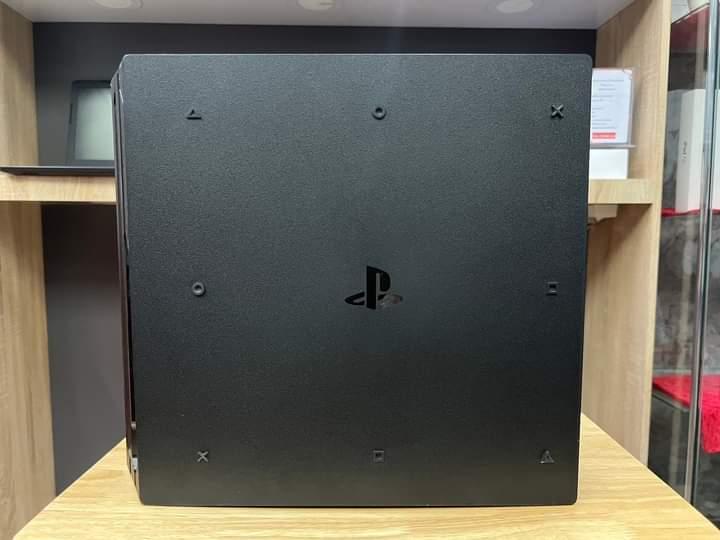 พร้อมส่ง Sony PlayStation 4 2