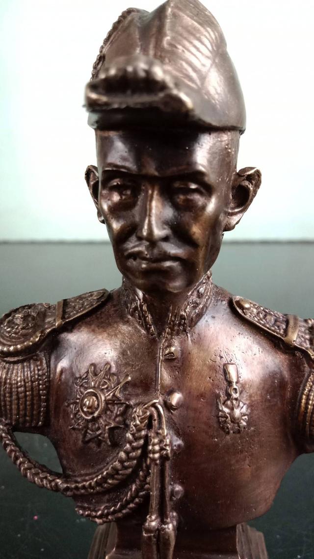 782.พระบรมรูปหล่อพระบาทสมเด็จพระปิ่นเกล้าเจ้าอยู่หัว รูปที่ 9