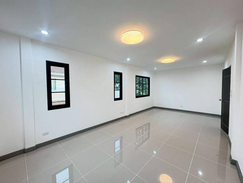 หมู่บ้านมัณฑนา2 ศรีนครินทร์ Mantana2 Srinakarinบ้านเดี่ยว 2 ชั้น โครงการ Land & Houses ใกล้เมกะบางนา ตกแต่งใหม่พร้อมอยู่ มีพื้นที่รอบบ้าน 15