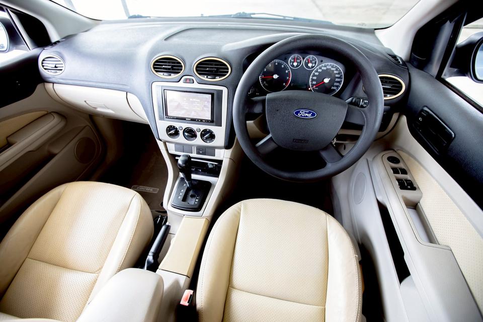 Ford focus 1.8 Sport ปี 2008 สีฟ้า เดิมโรงงานสวยสภาพดี 13