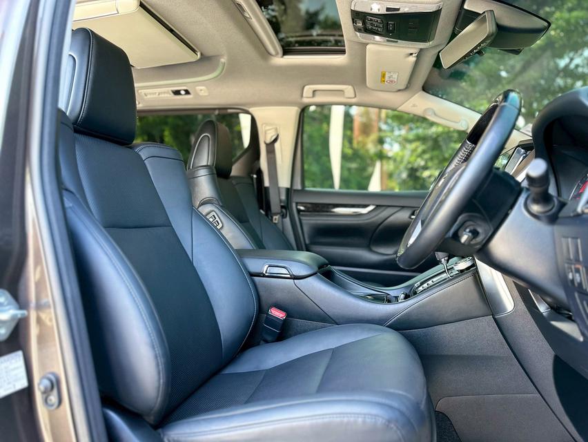 รหัสรถ PAT2002 Toyota Alphard 2.5 SC Package รุ่นท๊อปสุด (Minorchange) สีน้ำตาล ปี 2022  13