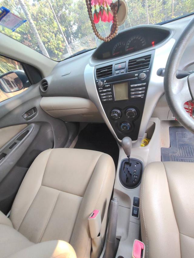 รถยนต์ TOYOTA Vios 1.5E เกียร์ออโต้ ปี 2012 ใช้งานมือเดียว เจ้าของขายเอง ดูแลดีมาก ถายในสะอาด รถสวย สภาพดี รูปที่ 5