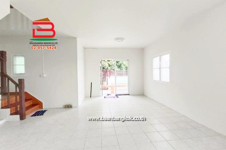 ทาวน์เฮาส์ บ้านพฤกษา 24 เนื้อที่ 28 ตรว. ถนนสุวินทวงศ์ ต.ศาลาแดง อ.บางน้ำเปรี้ยว จ.ฉะเชิงเทรา 4