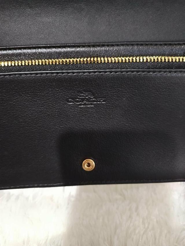 กระเป๋าUsed Coach สายถอดได้ปรับได้ ใส่มือถือได้ 8x4.5 นิ้ว สวยมาก รูปที่ 6