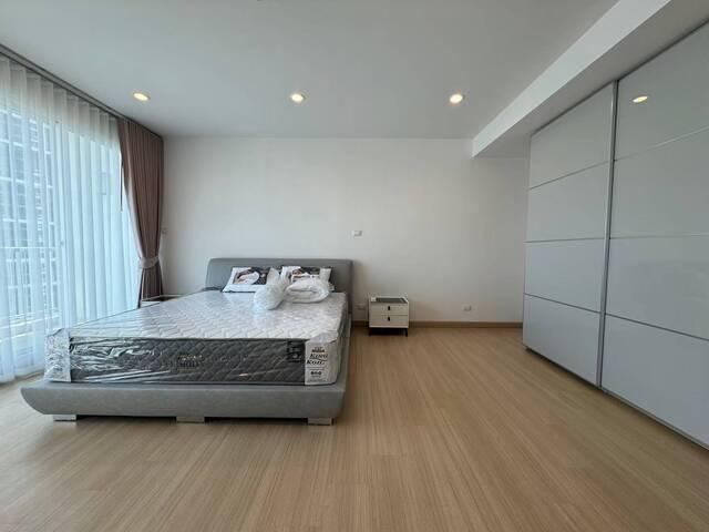 Exceptional High Floor 3-Bed 3-Bath Condo with Unblocked River Views at Supalai Riva Grande - Ready For Rent or Sale 6