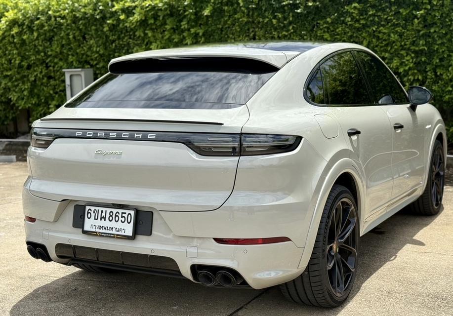 Porsche Cayenne Coupe E -Hybrid 2