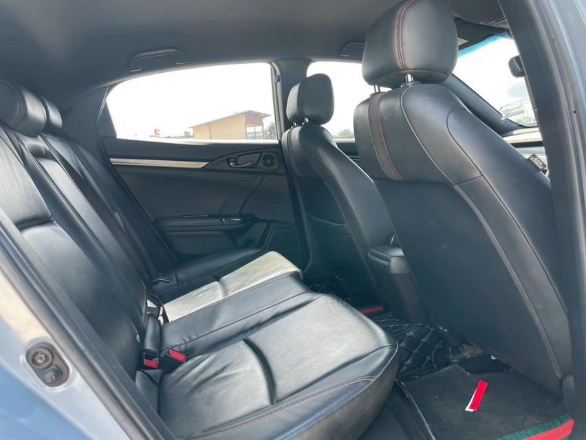 Honda Civic FK 1.5 Turbo RS mnc ปี 2022 สีเทาแลมโบ 13