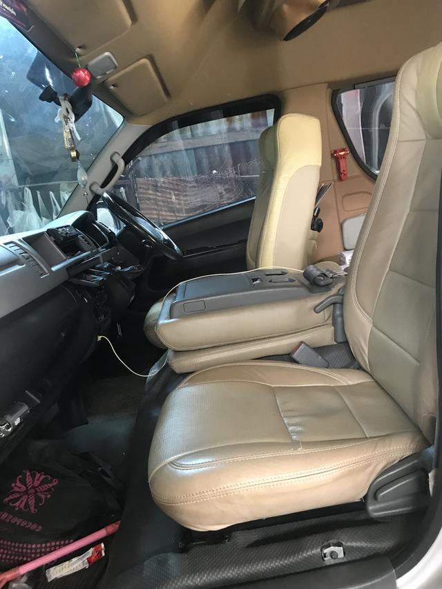 รถตู้โตโยต้า D4D มือสอง ปร2008 รูปที่ 8