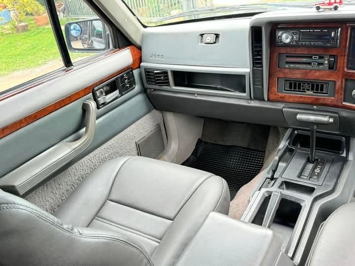 JEEP CHEROKEE 1995 4