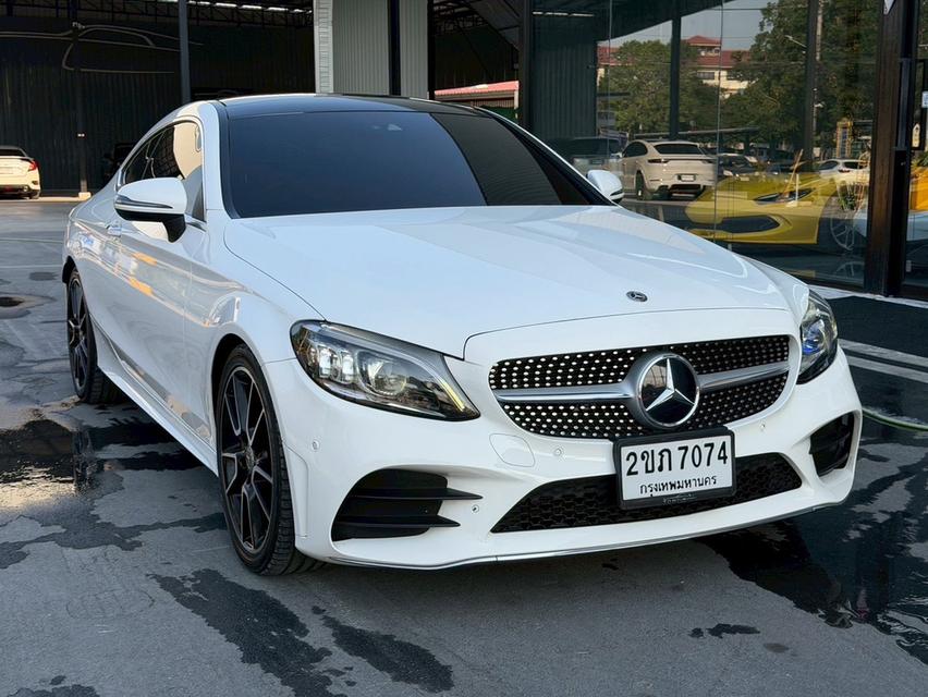 รหัสรถ KPV7074 2019 BENZ C200 COUPE (facelift) AMG  Dynamic รูปที่ 2
