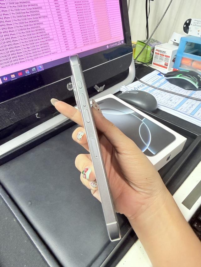 iPhone 16 Promax 3