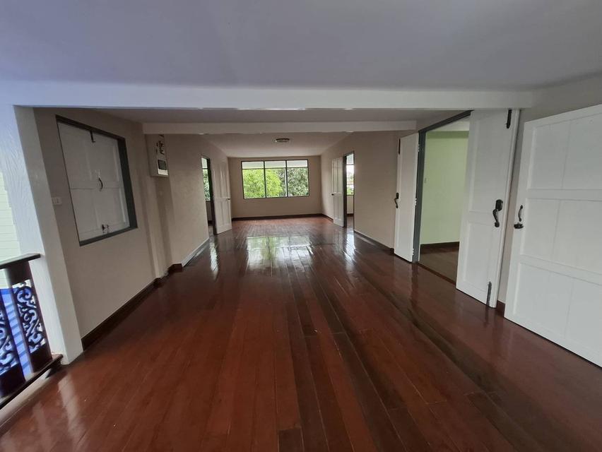 ขายบ้านสวน 2 หลัง พร้อมโกดัง 1 หลัง (หลังบ้านติดน้ำ) ซอยบางแวก 120 กรุงเทพ 15