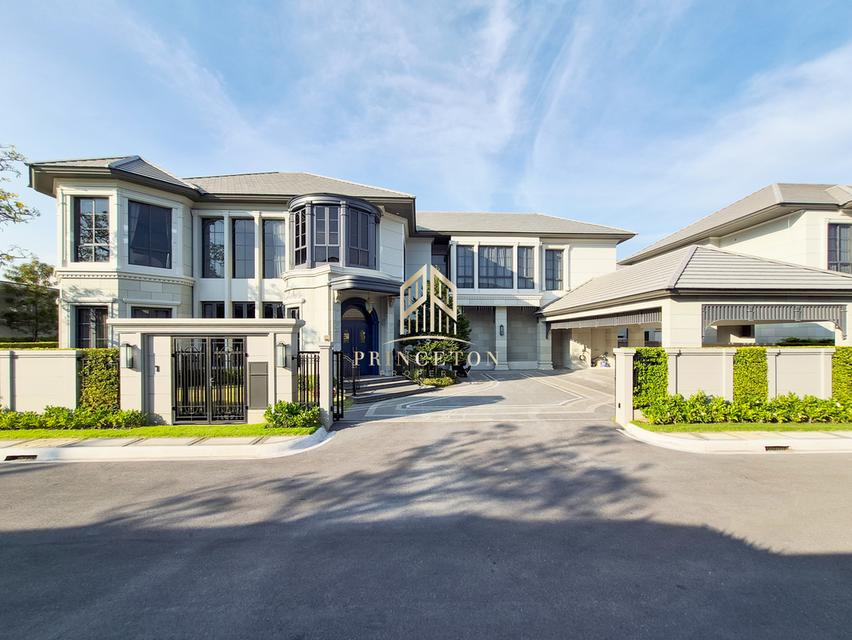 Luxury House Narasiri Krungthep Kreetha (corner plot) 2