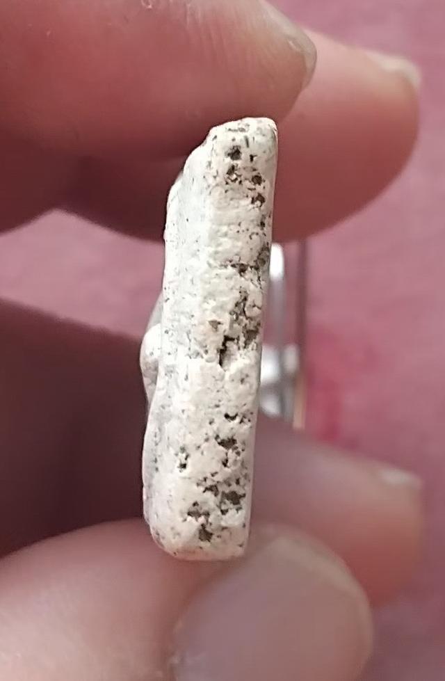 พระสมเด็จพิมพ์ใหญ่คราบกุเก่าถึงยุค รูปที่ 10