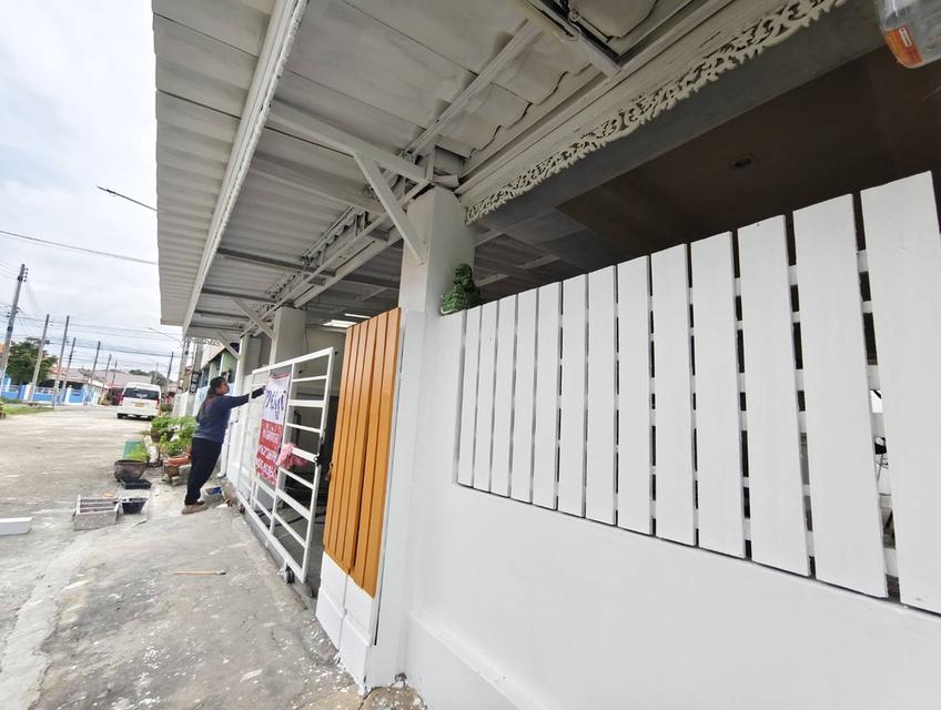 ทาวน์เฮ้าส์ชั้นเดียว หมูุ่บ้านอนานคร 2 2