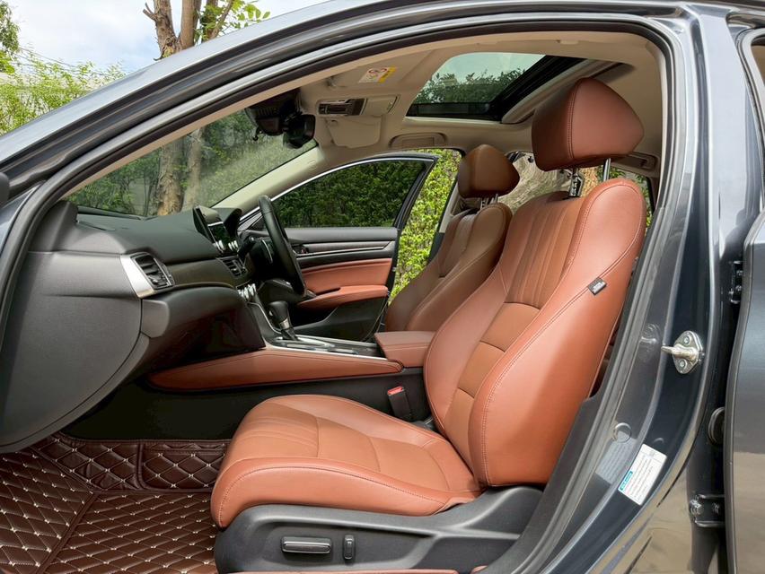 Honda Accord 2.0 eHEV TECH Top ปี 22 สีเทา 10