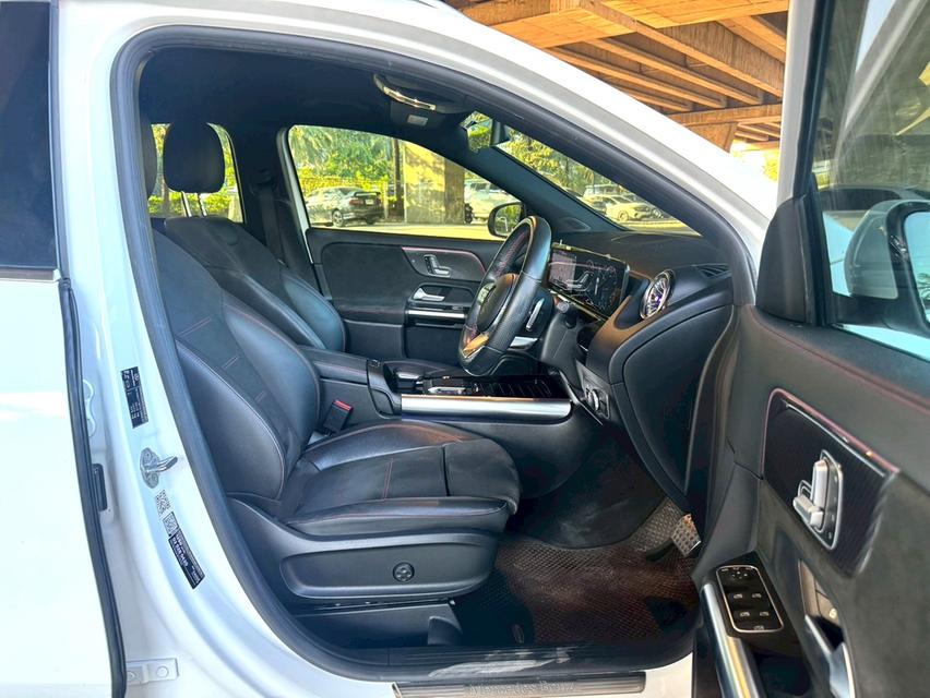 ขายรถ Benz GLA200 AMG W247 ปี 2021 สีขาว เกียร์ออโต้ 9