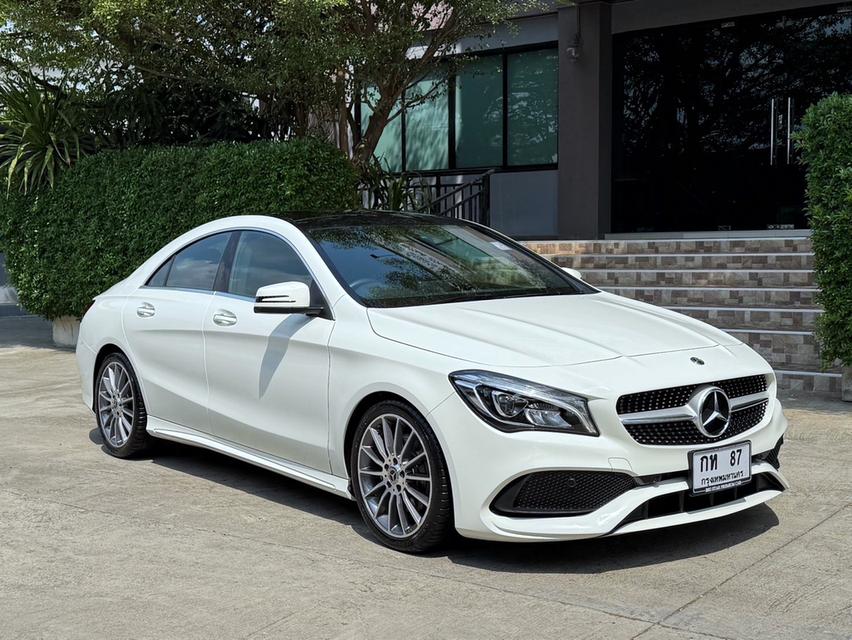 2019 BENZ CLA250 FACELIFT รถมือเดียวออกป้ายแดง รถวิ่งน้อย เข้าศูนย์ทุกระยะ ไม่เคยมีอุบัติเหตุครับ