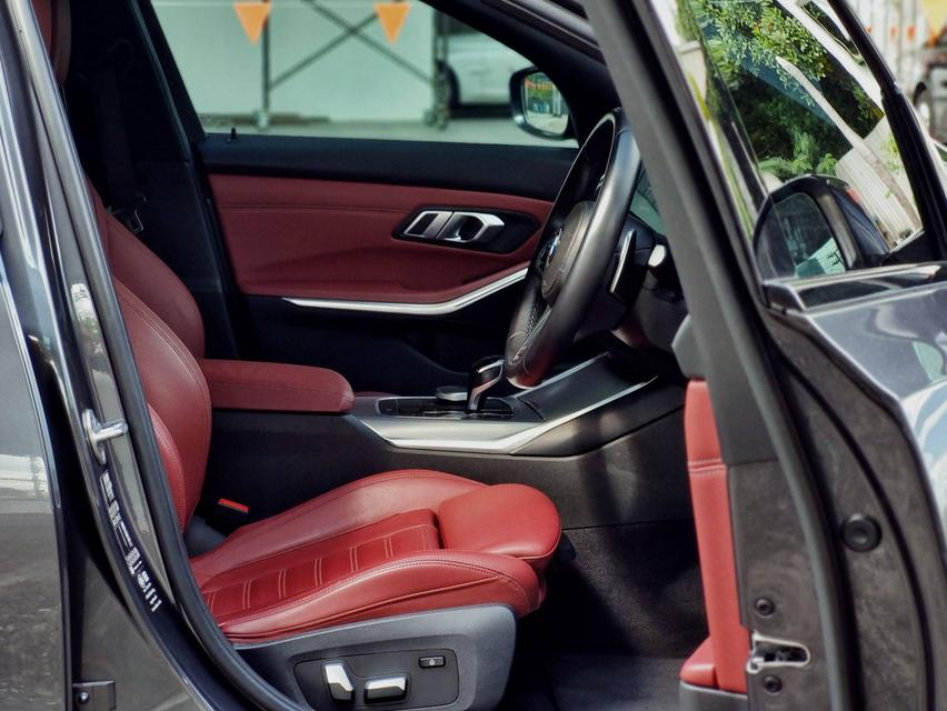BMW 320d M-Sport ( Pre LCI ) ปี 2022 ไมล์ 92,xxx km. รูปที่ 7