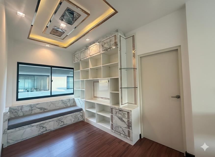 บ้านสุดหรู CASA GRAND สุขาภิบาล 5 บ้านใหม่ บ้านเดี่ยว 2 ชั้น บิ้วอินสไตล์โมเดิร์น 4 นอน 3 ห้องน้ำ 9.49 11