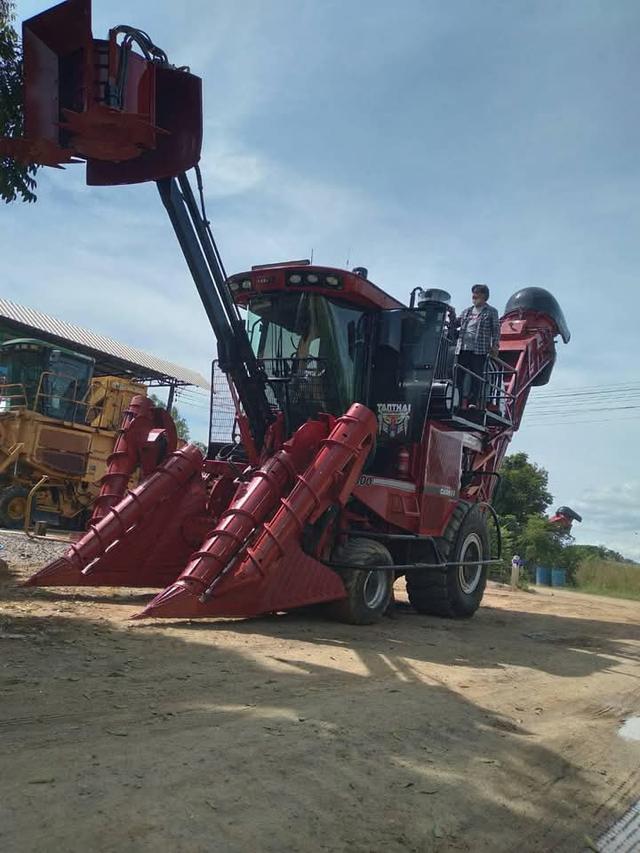 ขายรถตัดอ้อย Case IH A8000 ปี 2014