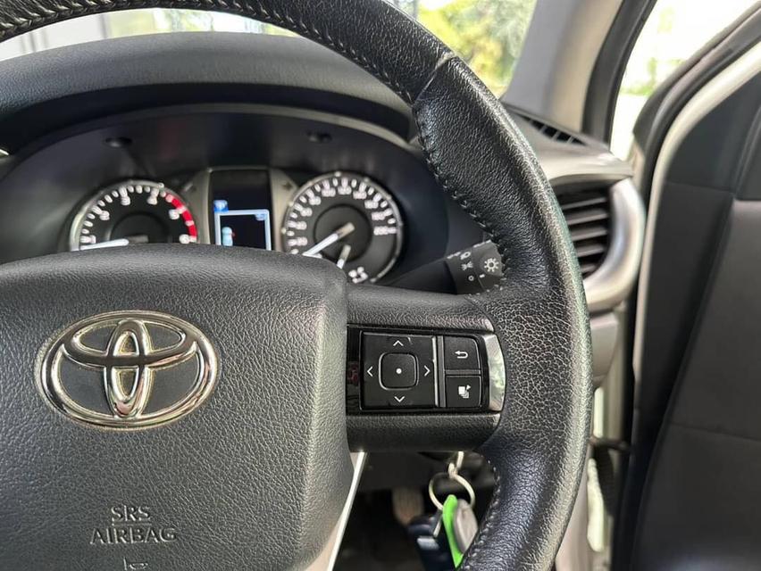 Toyota Revo Smart Cab2.4 5