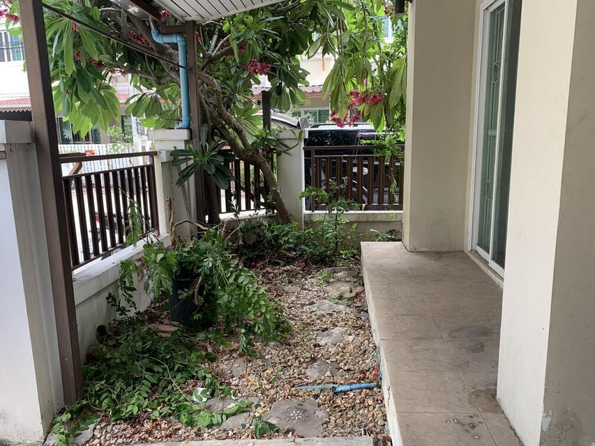 🏡 ขายทาวน์เฮาส์ 2 ชั้น 27.6 ตรว. หลังมุม พื้นที่กว้าง อยู่สบาย 📍 หมู่บ้านเปี่ยมสุข 4 ซอยสุขาประชาสรรค์ (ซอยวัดกู้) ปากเกร็ด นนทบุรี 3