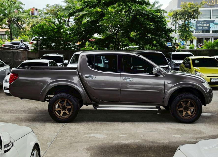 Mitsubishi Triton 2.5 Plus Double-Cab Auto ปี 2014 4