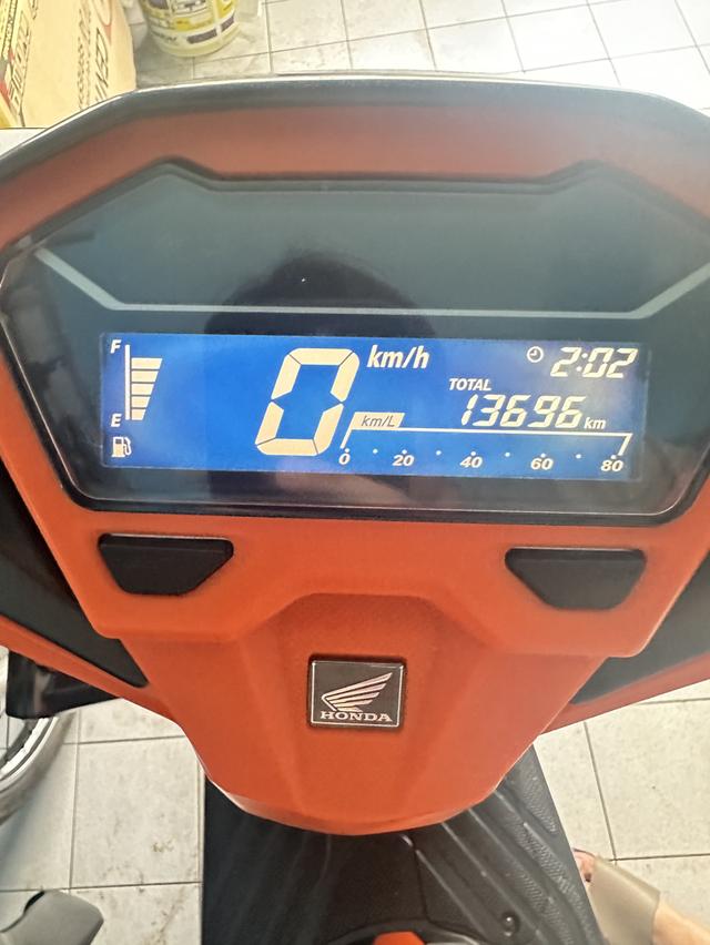 มอเตอร์ไซค์ honda click150 2