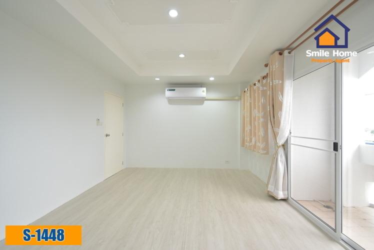 ทาวน์โฮม3ชั้น ซิตี้พาร์ค ศรีนครินทร์45 ใกล้รถไฟฟ้าสายสีเหลือง 11