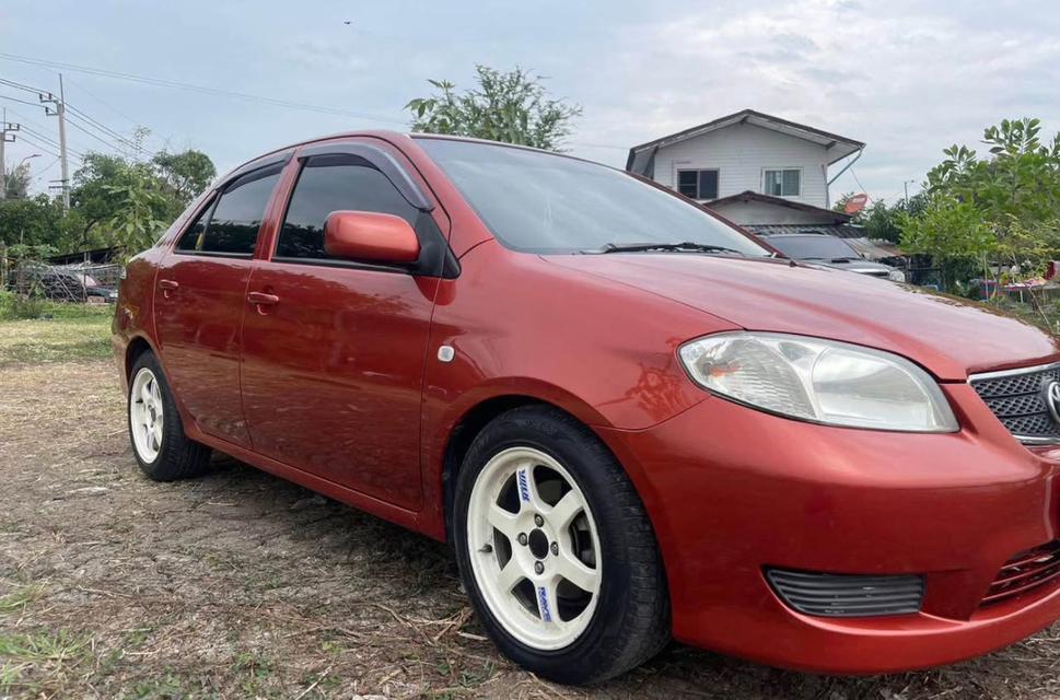 Toyota Vios ปี 2004 สีแดง 3