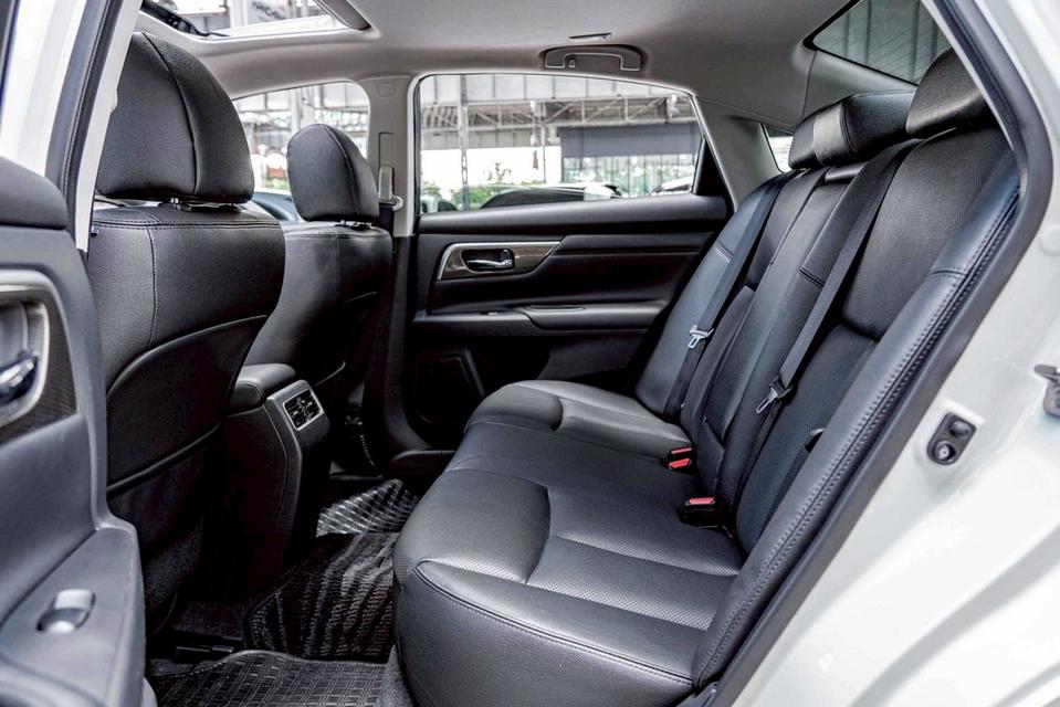 รหัสรถ NP7379 NISSAN TEANA 2.5XV SUNROOF 2019 15