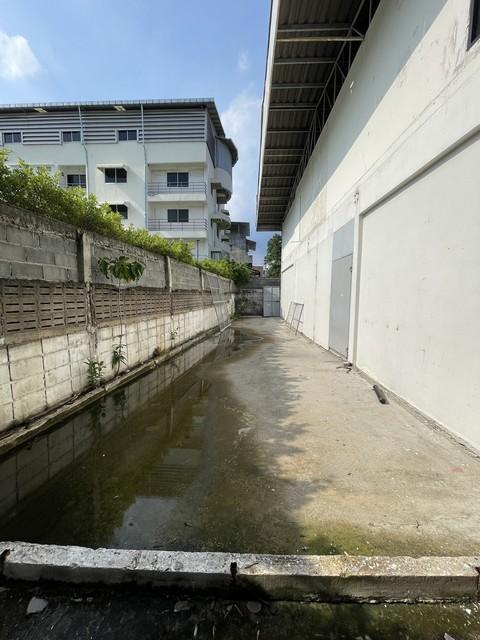 ให้เช่าโกดังพร้อมออฟฟิศ 200 ตร.ว. ซอยบางนาตราด 32 ใกล้เซ็นทรัลบางนา 6