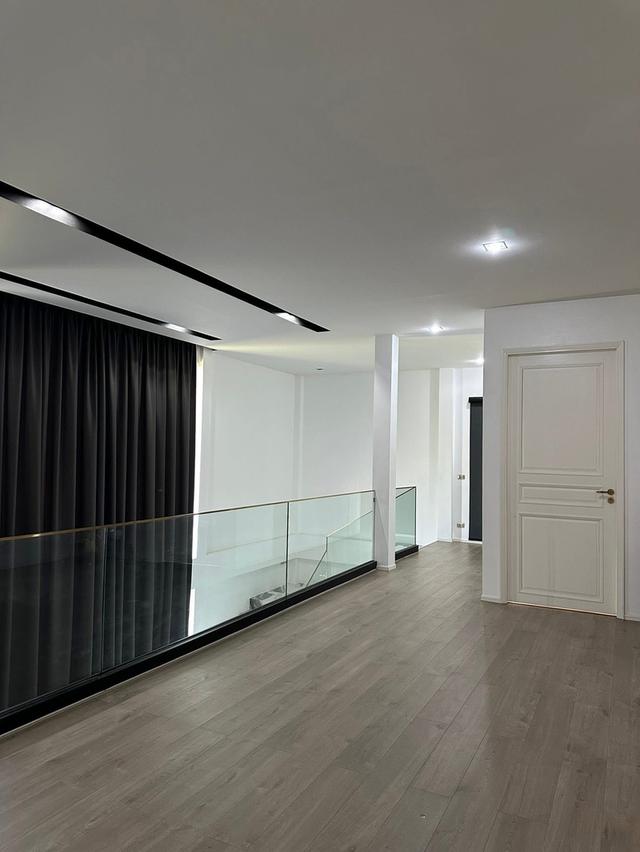 ขายบ้านเดี่ยวหรู 400ตรว.(เหมาะสำหรับครอบครัวใหญ่) (โซนแหลมฉบัง ศรีราชา) 17