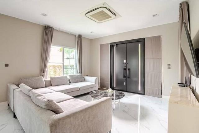 ให้เช่าบ้านเดี่ยว 2 ชั้น 108 ตร.ว. นันทวัน รามอินทรา-พหลโยธิน 50 เฟอร์นิเจอร์ครบ 3