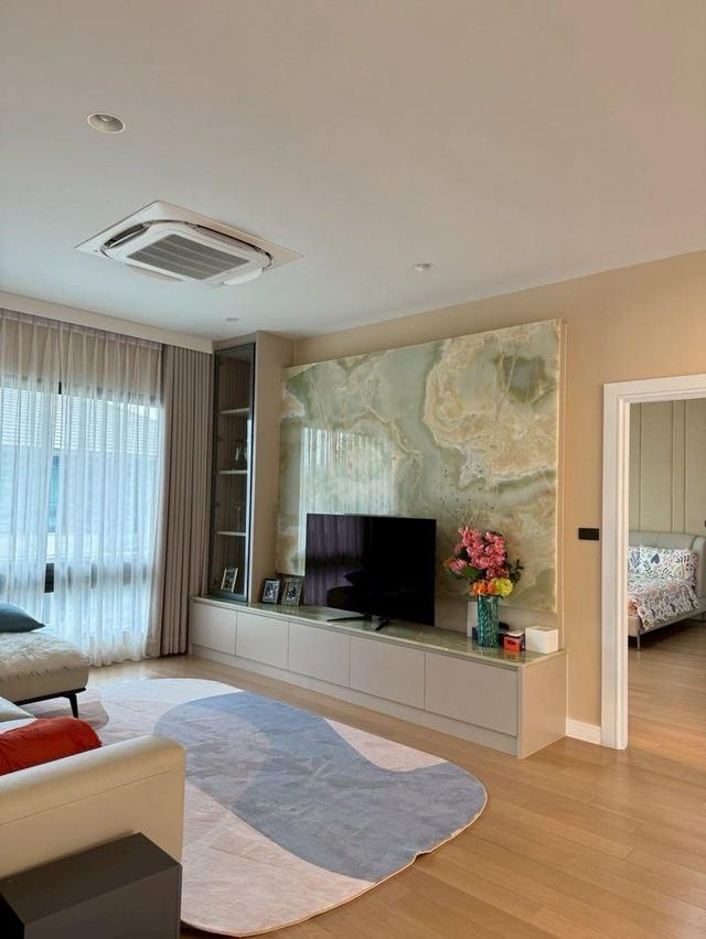 ขายบ้านเดี่ยวสุดหรู สไตล์ Modern #เศรษฐสิริ ทวีวัฒนา ขนาดที่ดิน 123 ตร.วา พื้นที่ใช้สอยมากกว่า 400 ตร.ม.บ้านหลังมุม พร้อมอยู่🌿 9